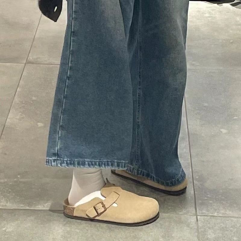 Suede Buckle Slippers